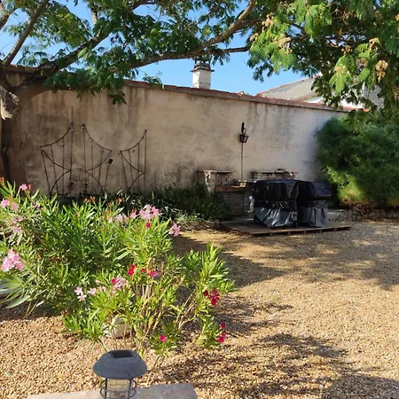 Ardeche Les Cigales, Laurier Apartament *